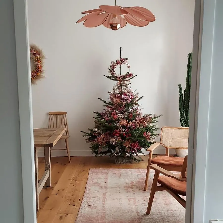 Maison Triton Et Porcelaine Saint-Coulomb Bed & Breakfast