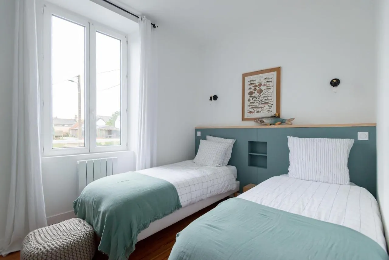 Maison Triton Et Porcelaine Saint-Coulomb 0*,  Γαλλία