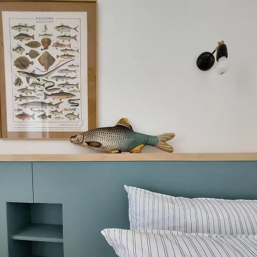 Maison Triton Et Porcelaine Saint-Coulomb